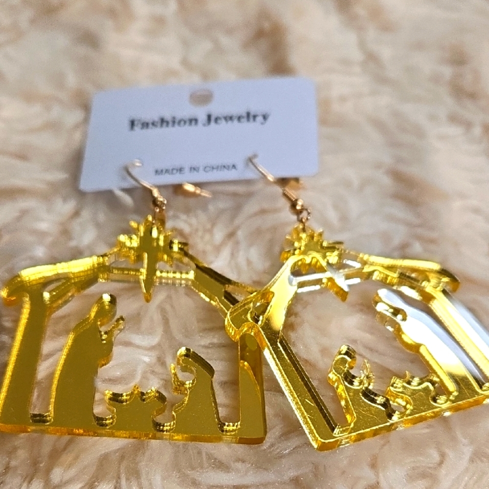 Gold Nativity Scene Earrings
